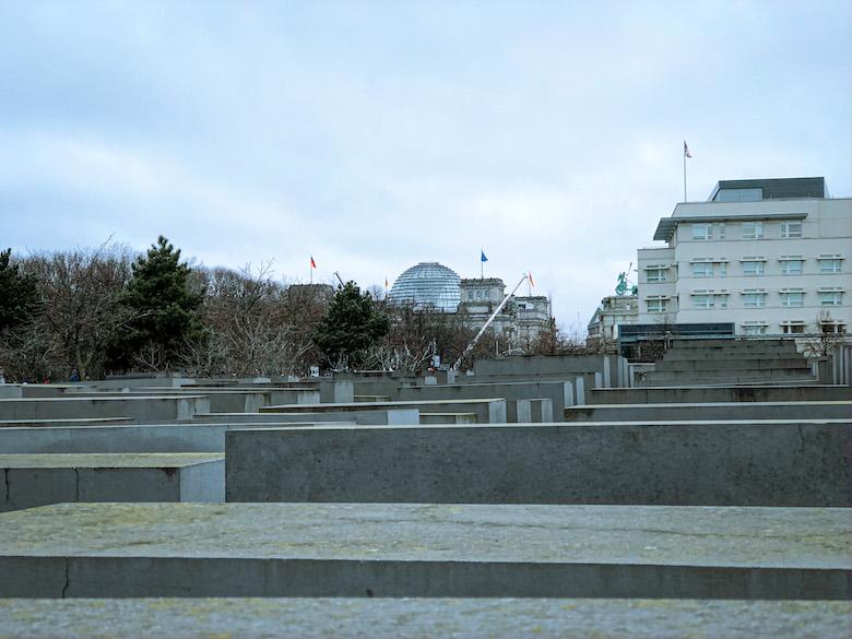 holocaust jewish memorial in berlin cycle tour